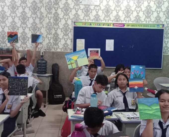 Mengasah Bakat Seni: Workshop Lukisan dan Seni Kerajinan untuk Siswa Sekolah